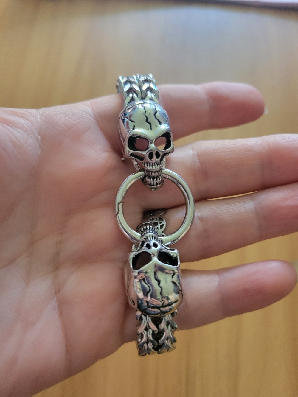 ๐NEW๐Stainless Steel Skull Link Keyring Bracelet - Men Accessories